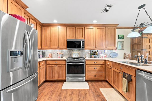 159 County Road 3195, Winnsboro, TX 75494