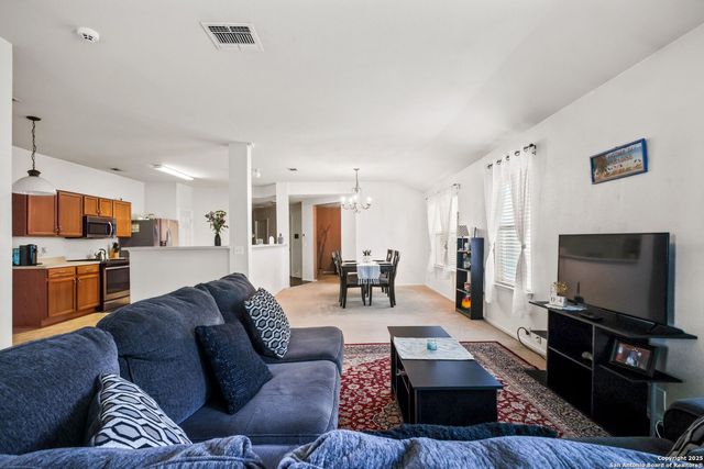 3438 kodiak diamond, San Antonio, TX 78245