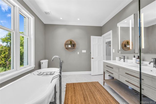 68 S Howells Point Road, Bellport Village, NY 11713