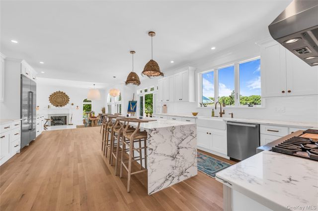 68 S Howells Point Road, Bellport Village, NY 11713