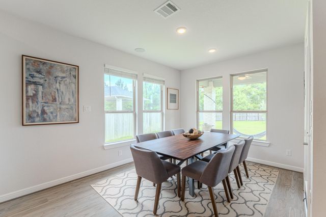65 Sunrise Crest Trl, Tomball, TX 77375