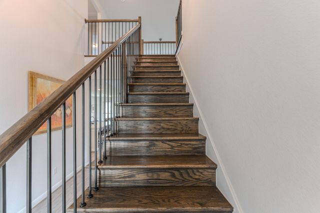 65 Sunrise Crest Trl, Tomball, TX 77375