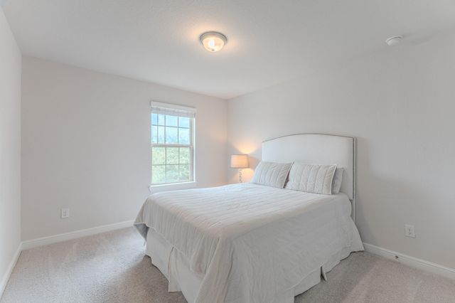 65 Sunrise Crest Trl, Tomball, TX 77375
