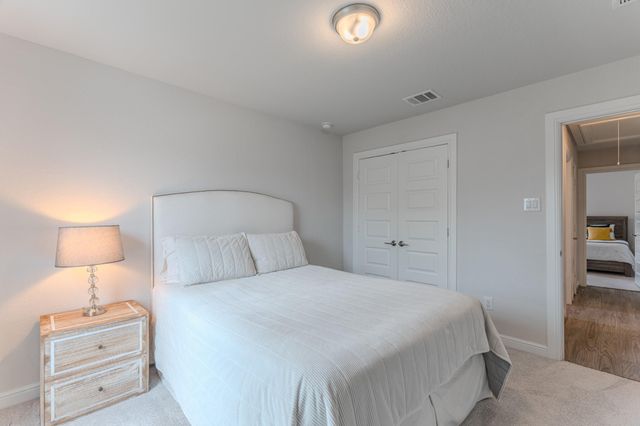 65 Sunrise Crest Trl, Tomball, TX 77375