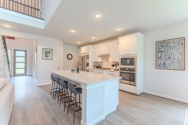 65 Sunrise Crest Trl, Tomball, TX 77375