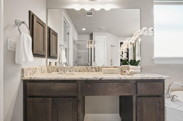 320 Mary Elise WAY, Austin, TX 78737