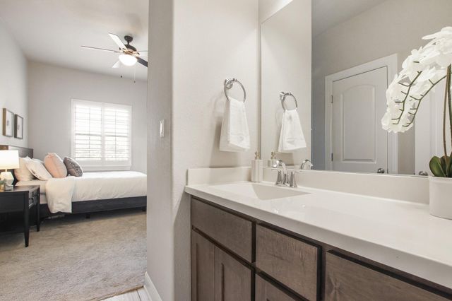 320 Mary Elise WAY, Austin, TX 78737