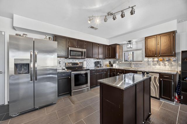 4901 Chromium Drive NE, Rio Rancho, NM 87124