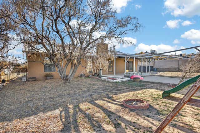 4901 Chromium Drive NE, Rio Rancho, NM 87124