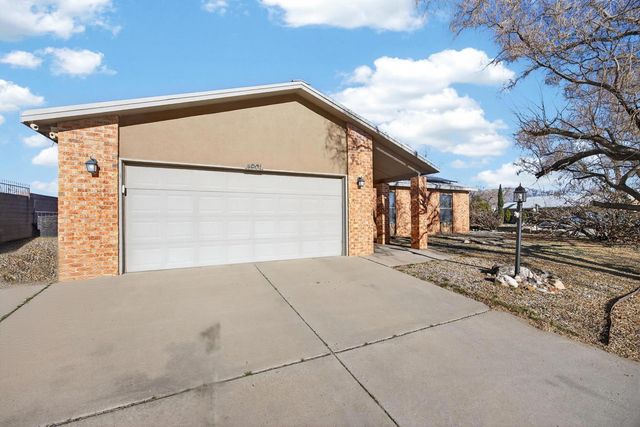 4901 Chromium Drive NE, Rio Rancho, NM 87124
