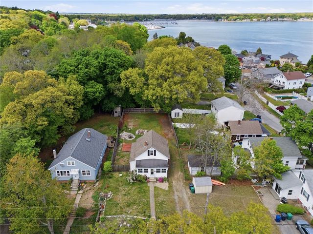 37 Elisha Street, Warwick, RI 02818