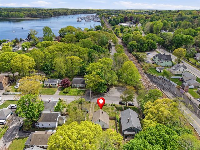 37 Elisha Street, Warwick, RI 02818