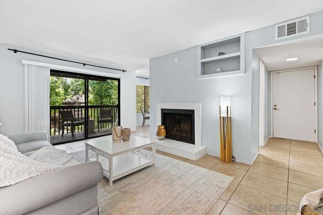 2157 Arnold Way 324, Alpine, CA 91901