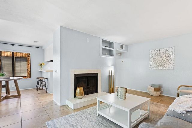 2157 Arnold Way 324, Alpine, CA 91901