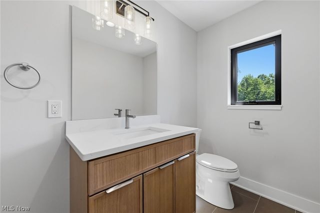 3880 Brainard Road, Orange, OH 44122