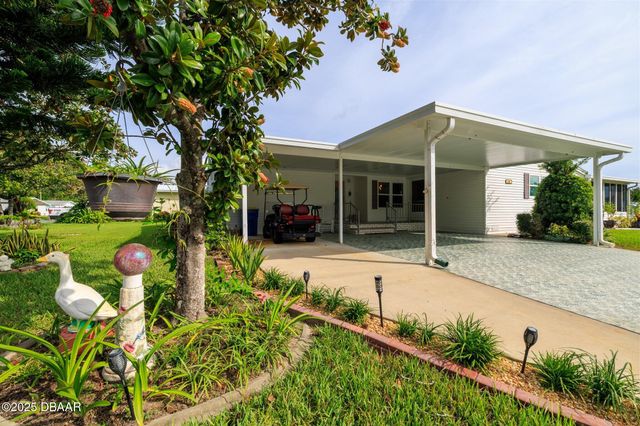 611 Portside Lane, Edgewater, FL 32141