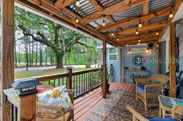 48 Camp Saint Mary Rd, Okatie, SC 29909