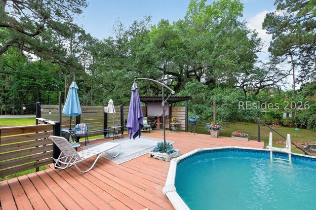 48 Camp Saint Mary Rd, Okatie, SC 29909