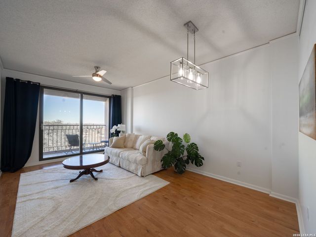 1 Towers Park Ln Apt 503, San Antonio, TX 78209