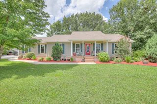 207 Shapard Drive, Shelbyville, TN 37160