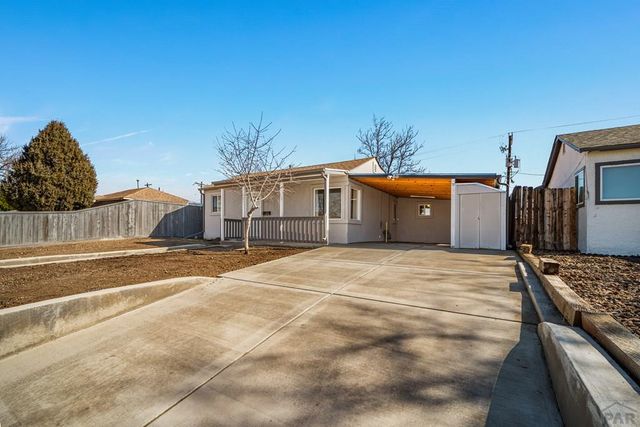 1708 Henry Ave, Pueblo, CO 81005