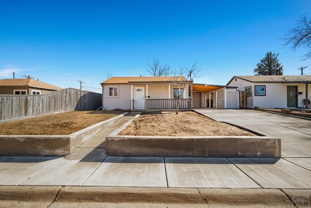 1708 Henry Ave, Pueblo, CO 81005