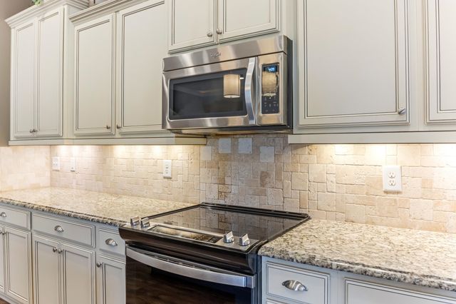 655 E Ridgewater Drive, Chesnee, SC 29323