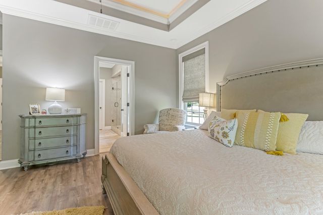 655 E Ridgewater Drive, Chesnee, SC 29323