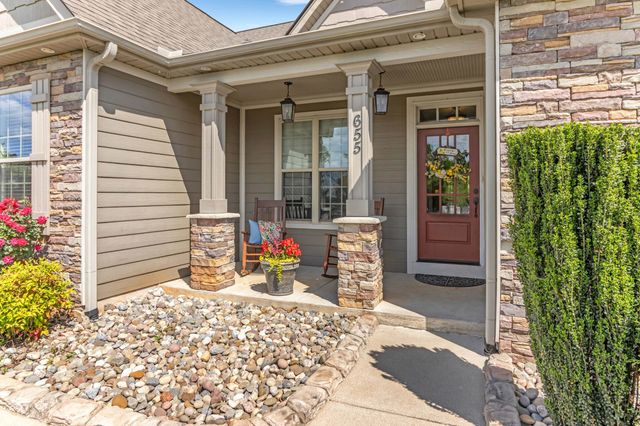 655 E Ridgewater Drive, Chesnee, SC 29323