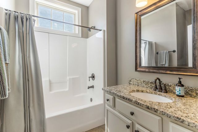 655 E Ridgewater Drive, Chesnee, SC 29323