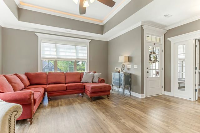 655 E Ridgewater Drive, Chesnee, SC 29323