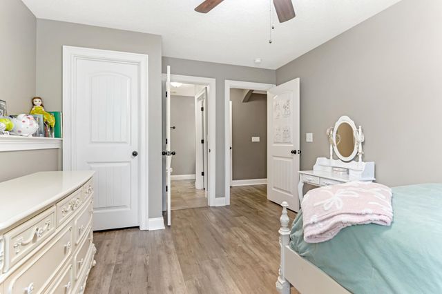 655 E Ridgewater Drive, Chesnee, SC 29323