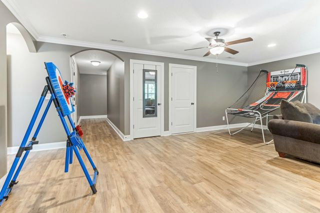 655 E Ridgewater Drive, Chesnee, SC 29323