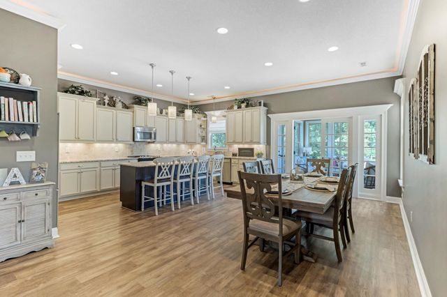 655 E Ridgewater Drive, Chesnee, SC 29323