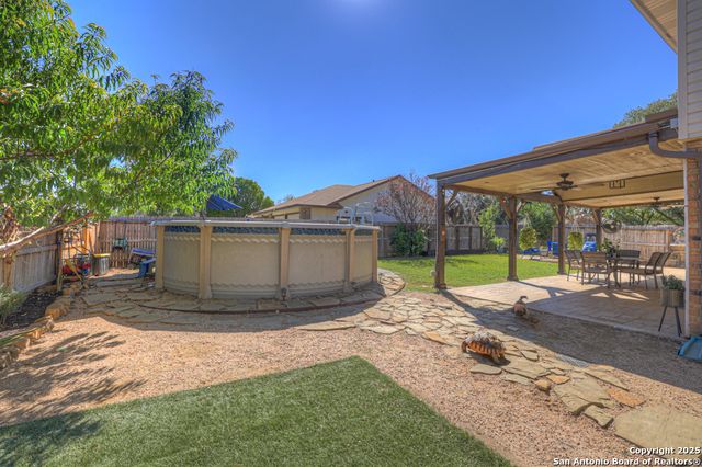 9302 SW Valley Bnd, San Antonio, TX 78250