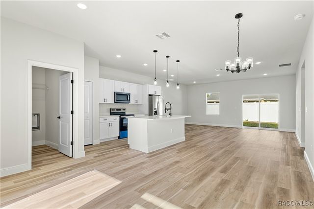 15018 SW 38th Circle, Ocala, FL 34473