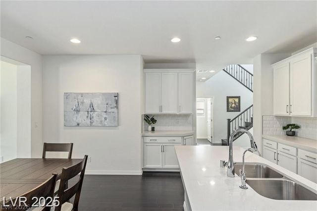 25 Via Corvina, Henderson, NV 89011