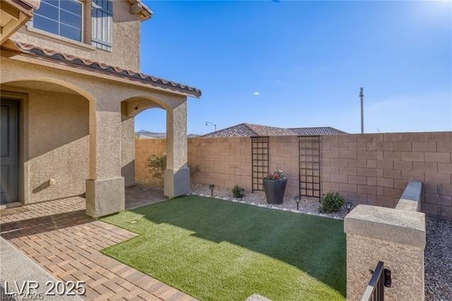 25 Via Corvina, Henderson, NV 89011