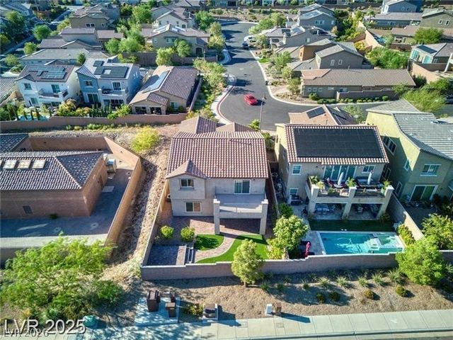 25 Via Corvina, Henderson, NV 89011