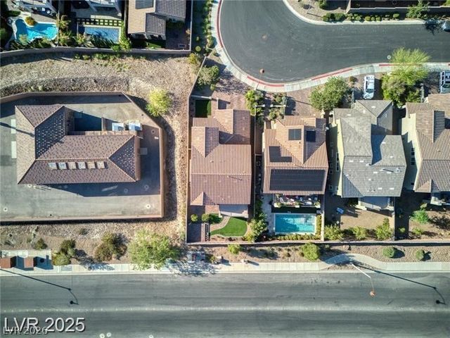 25 Via Corvina, Henderson, NV 89011