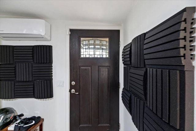 110 Saturn Street, Palm Springs, CA 92264