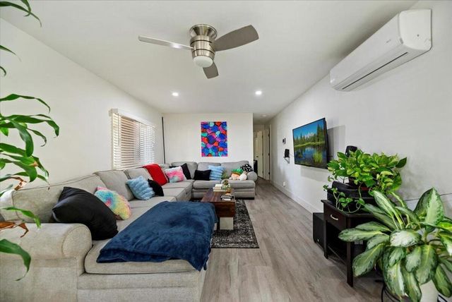 110 Saturn Street, Palm Springs, CA 92264