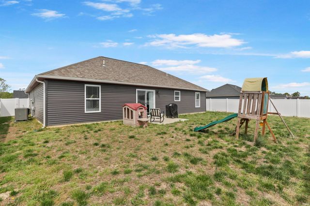 343 Wabash Circle, Chandler, IN 47610