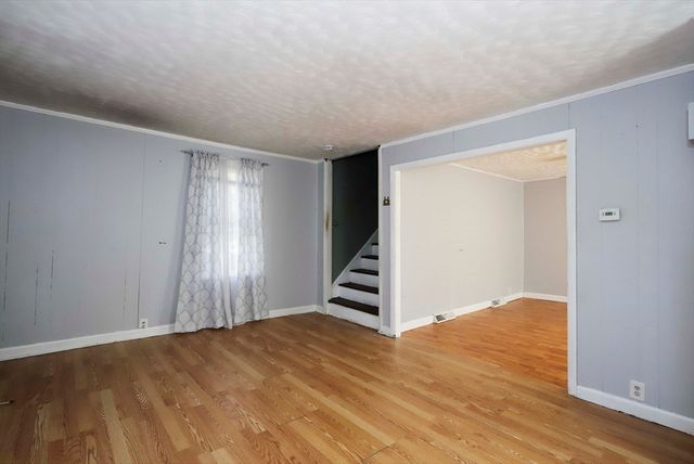 59 Bridge St, Fairhaven, MA 02719