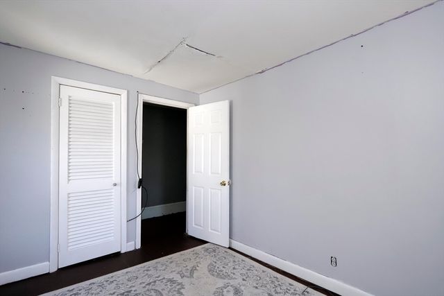 59 Bridge St, Fairhaven, MA 02719