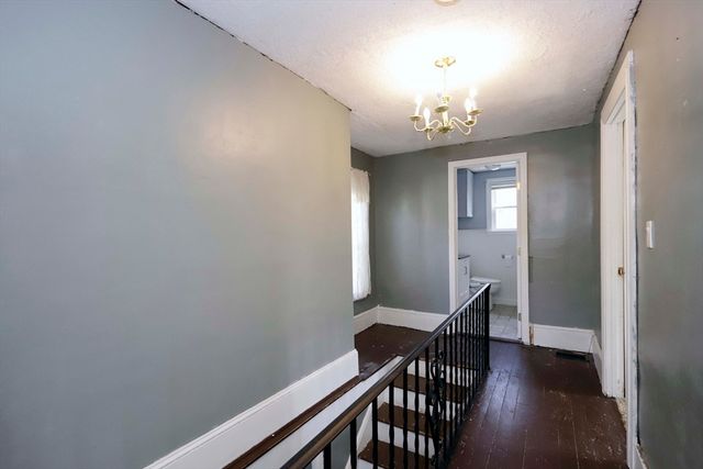 59 Bridge St, Fairhaven, MA 02719