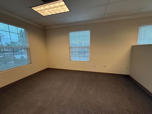 1405 Victor Avenue, Redding, CA 96003