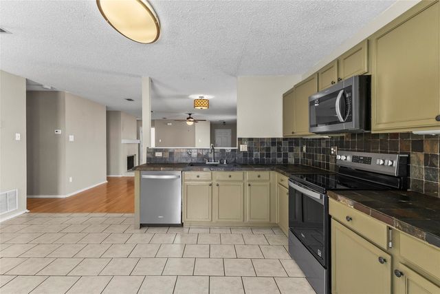 2520 Lake Meadow Drive, Mckinney, TX 75071