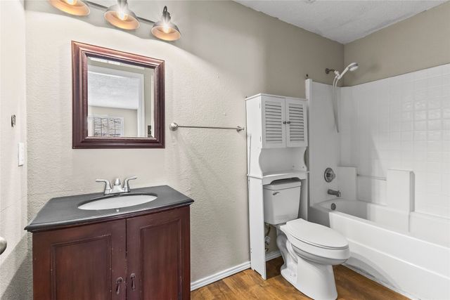 2520 Lake Meadow Drive, Mckinney, TX 75071