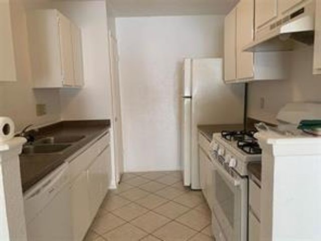 16210 Barbarossa Drive, Houston, TX 77083